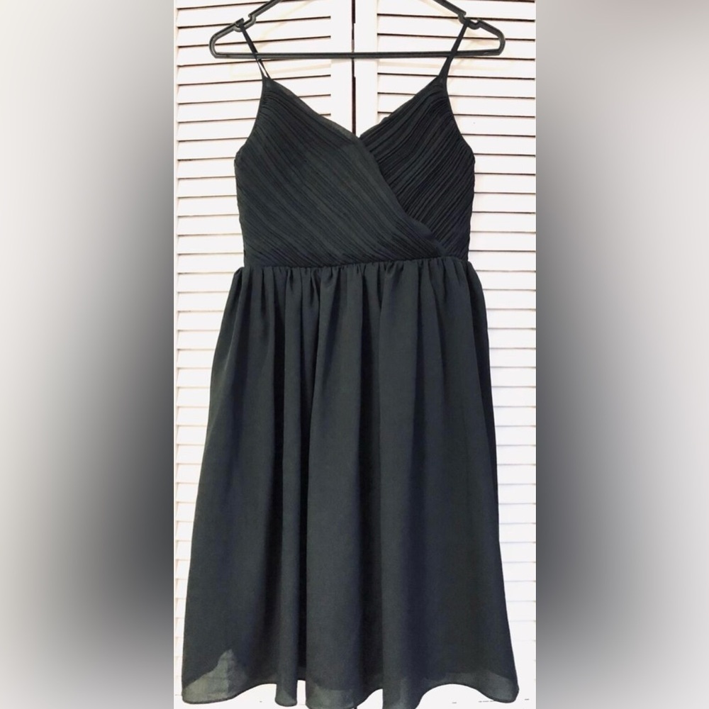 Banana Republic Black Strappy Crossover Vee Pleated Bodice Dress NWT